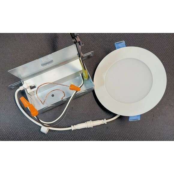 HALO 4 in. Ultra Thin LED Downlight, Color Changing, No Housing Needed *Tested - Picture 3 of 7